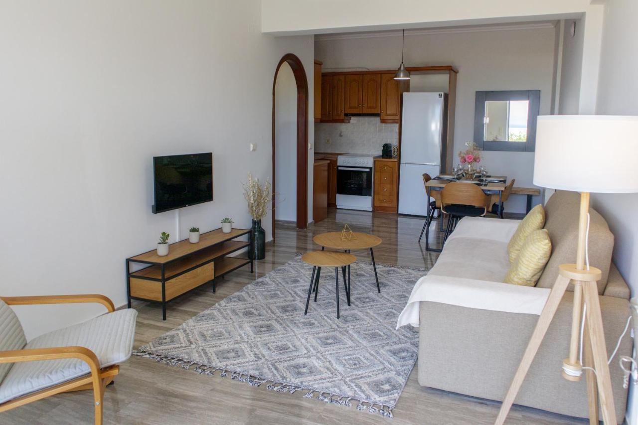Almyros Aktis Seaview Apartment Καλαμάτα Εξωτερικό φωτογραφία